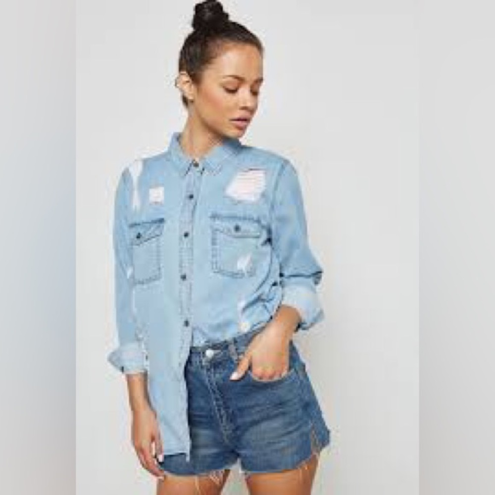 Women’s Jean denim shirt jacket distressed button up - Picture 3 of 11
